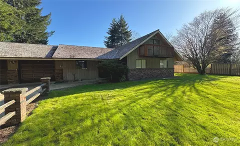92 Valley View Dr, Forks, WA 98331