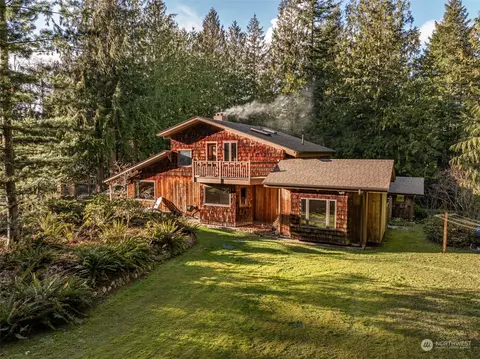 112 Craig Rd, Sequim, WA 98382