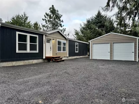 122 Ward Rd, Longview, WA 98632