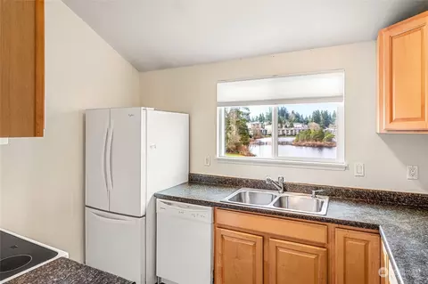 820 Cady Rd #G302, Everett, WA 98203 photo 6
