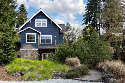 2303 36th St, Bellingham, WA 98229