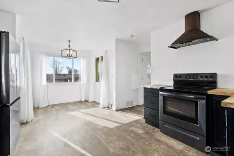 Other - 2309 24th St, Everett, WA 98201 photo 4 of 12