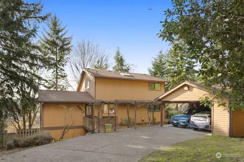 8055 171st Ave NE, Redmond, WA 98052