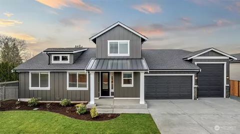 1014 Okerlund Dr, Enumclaw, WA 98022