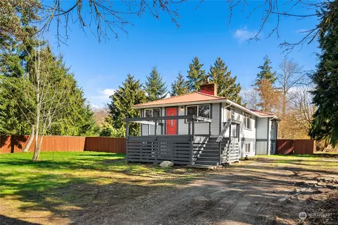 22614 Dockton Rd SW, Vashon, WA 98070