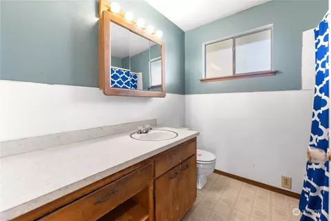 Bath - 315 Bridge St, Twisp, WA 98856 photo 2 of 2