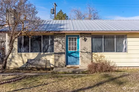 315 Bridge St, Twisp, WA 98856