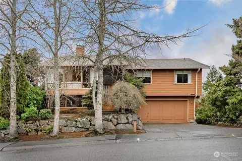 12310 SE 47th St, Bellevue, WA 98006