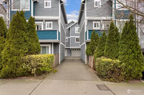 910 NW 85th St #A, Seattle, WA 98117
