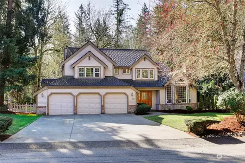 23519 SE 254th St, Maple Valley, WA 98038