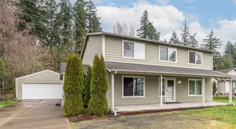 3612 Pacific Way, Longview, WA 98632
