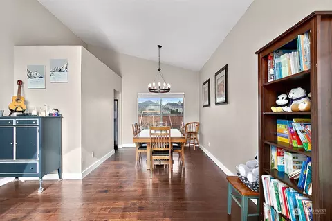 Dining - 3357 Randall Pl, Enumclaw, WA 98022 photo 1 of 2