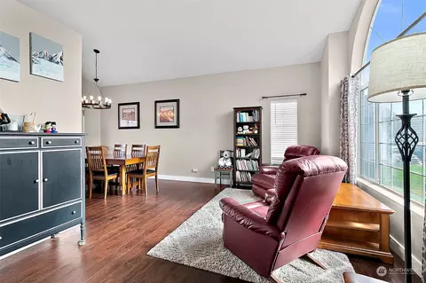 Living - 3357 Randall Pl, Enumclaw, WA 98022 photo 1 of 5
