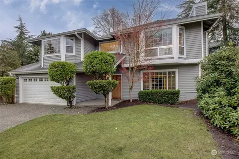 10828 NE 64th St, Kirkland, WA 98033