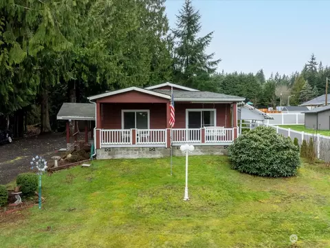 4846 NW Iris Ln, Silverdale, WA 98383