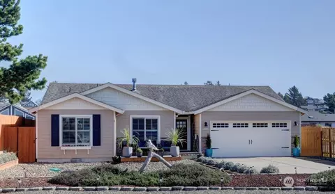 34506 G St, Ocean Park, WA 98640