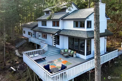371 Upper Dr, Friday Harbor, WA 98250