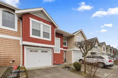 5921 111th St Ct E #48, Puyallup, WA 98373