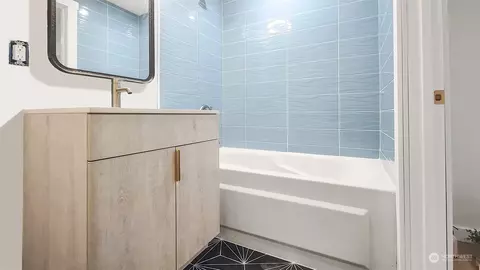 Bath - 2211 E George St, Tacoma, WA 98404 photo 2 of 5