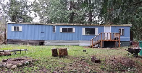 21237 Jefferson Beach Rd NE, Kingston, WA 98346
