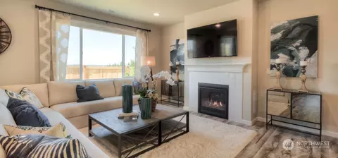 Living - 20926 42nd Dr SE #137, Bothell, WA 98021 photo 1 of 2