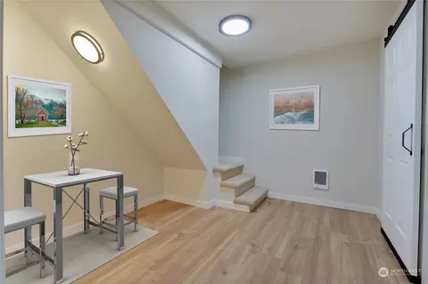 Entry Way - 6220 Parker Rd E, Sumner, WA 98390 photo 1 of 3