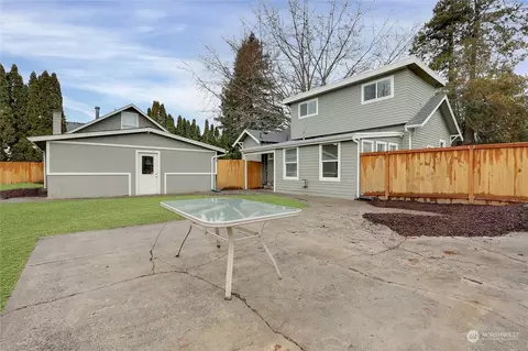 Exterior - 6220 Parker Rd E, Sumner, WA 98390 photo 9 of 13