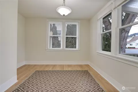 Entry Way - 6220 Parker Rd E, Sumner, WA 98390 photo 3 of 3