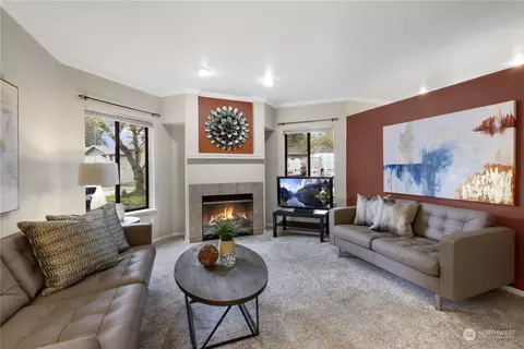 9009 Avondale Rd NE #Q-133, Redmond, WA 98052