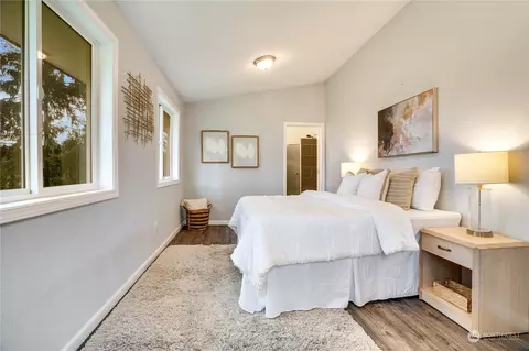 Bedroom - 28515 30th Ave E, Spanaway, WA 98387 photo 2 of 5