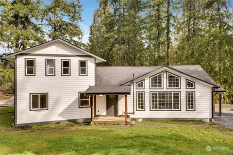 Exterior - 28515 30th Ave E, Spanaway, WA 98387 photo 10 of 12