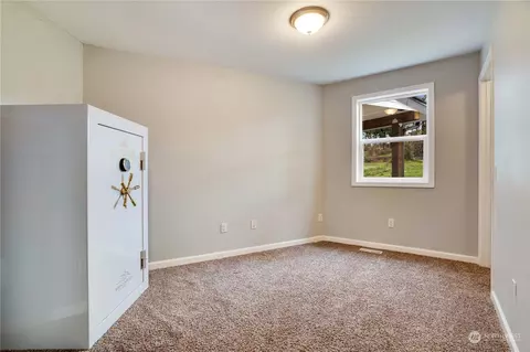 Other - 28515 30th Ave E, Spanaway, WA 98387 photo 4 of 7