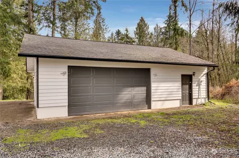 Exterior - 28515 30th Ave E, Spanaway, WA 98387 photo 11 of 12