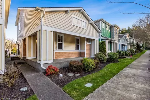 4140 Edgewater Blvd NE, Lacey, WA 98516