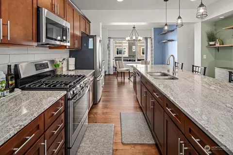 Kitchen - 3403 31st Dr, Everett, WA 98201 photo 4 of 5