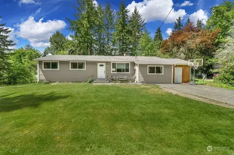 19007 71st Ave NE, Kenmore, WA 98028