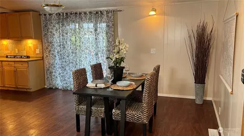 7701 Hardeson Rd #20, Everett, WA 98203 photo 5