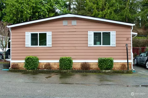 7701 Hardeson Rd #20, Everett, WA 98203 photo 2