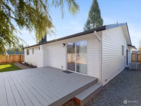 10710 20th Pl W, Everett, WA 98204 photo 16