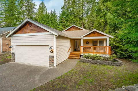 4 Lost Lake Ln, Bellingham, WA 98229