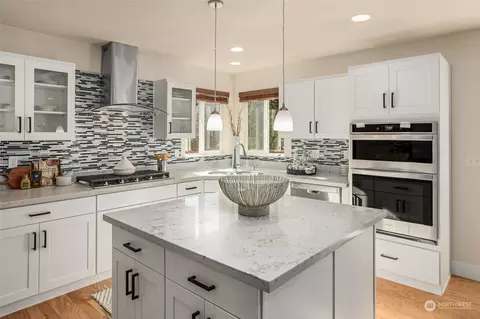 Kitchen - 3310 181st St SE, Bothell, WA 98012 photo 5 of 6