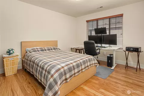 Bedroom - 3310 181st St SE, Bothell, WA 98012 photo 3 of 4