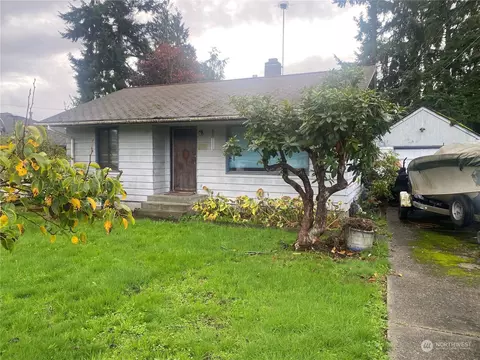 420 61st SE, Everett, WA 98203