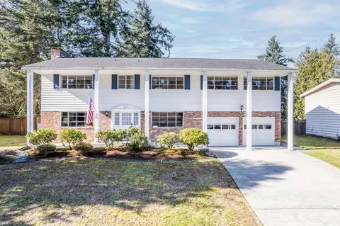 5811 129th Ave SE, Bellevue, WA 98006