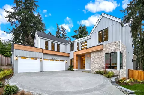 3072 106th Ave SE, Bellevue, WA 98004