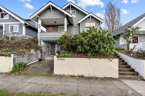 4742 7th Ave NE, Seattle, WA 98105