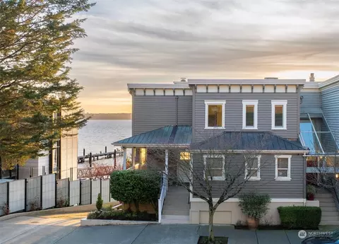 319 Lake St S, Kirkland, WA 98033
