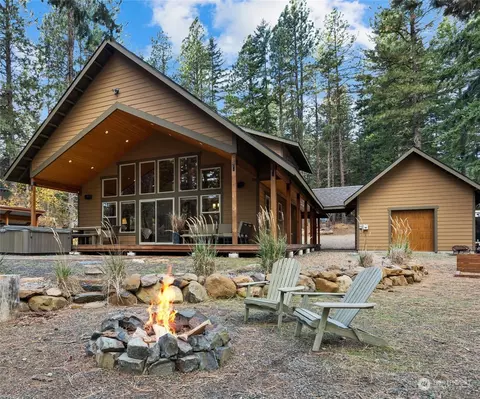 381 Eastgate Dr, Cle Elum, WA 98922