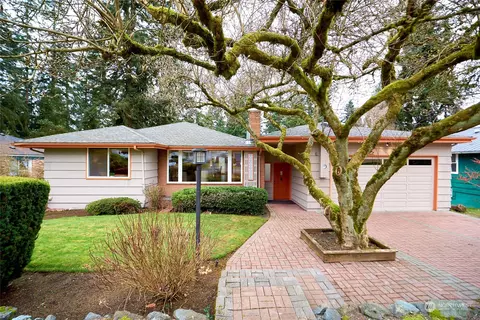 12535 14th Ave NE, Seattle, WA 98125