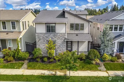 32850 Pine Ave SE, Black Diamond, WA 98010